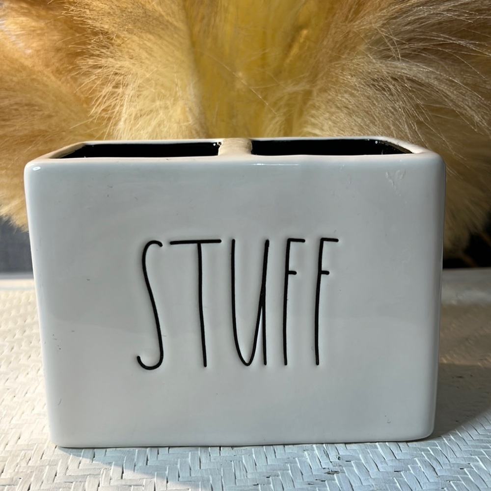 Rea Dunn Stuff Container
